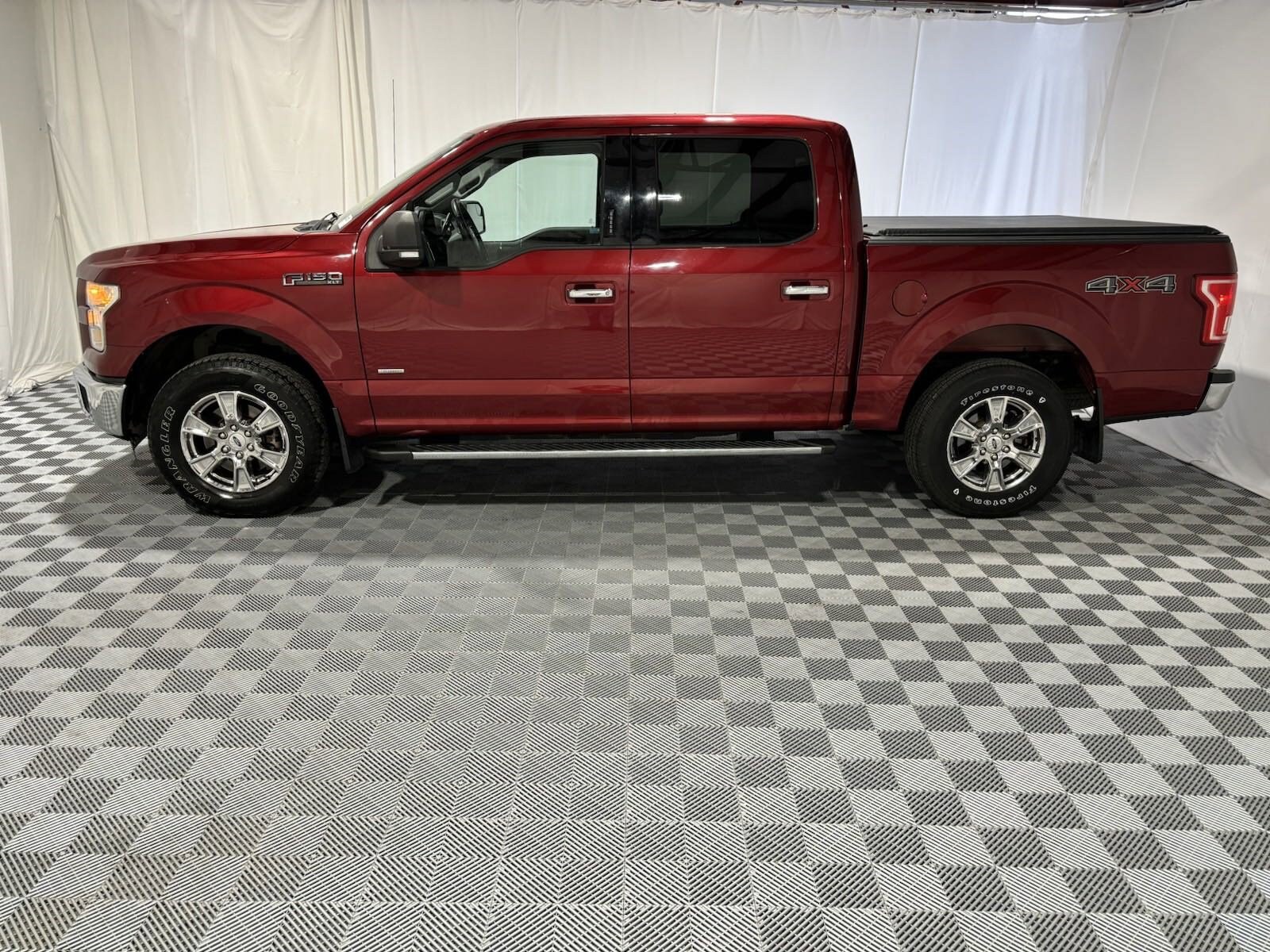 Used 2016 Ford F-150 XLT with VIN 1FTEW1EP2GKD30639 for sale in Lincoln, NE