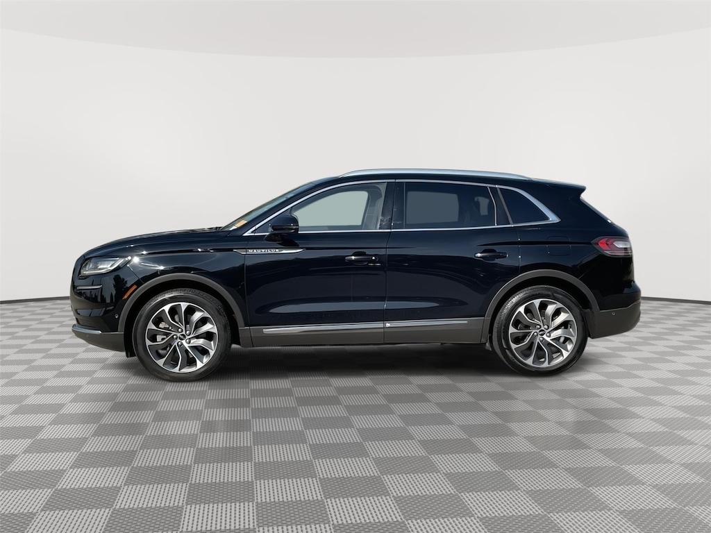 Used 2022 Lincoln Nautilus Reserve SUV