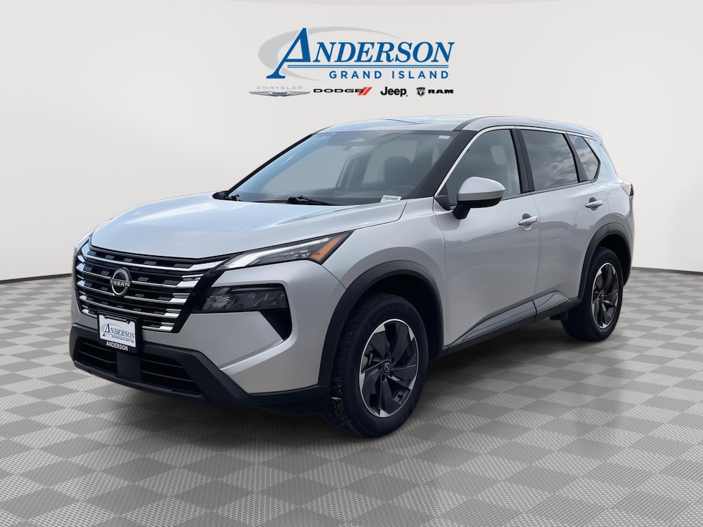 Used 2025 Nissan Rogue SV SUV