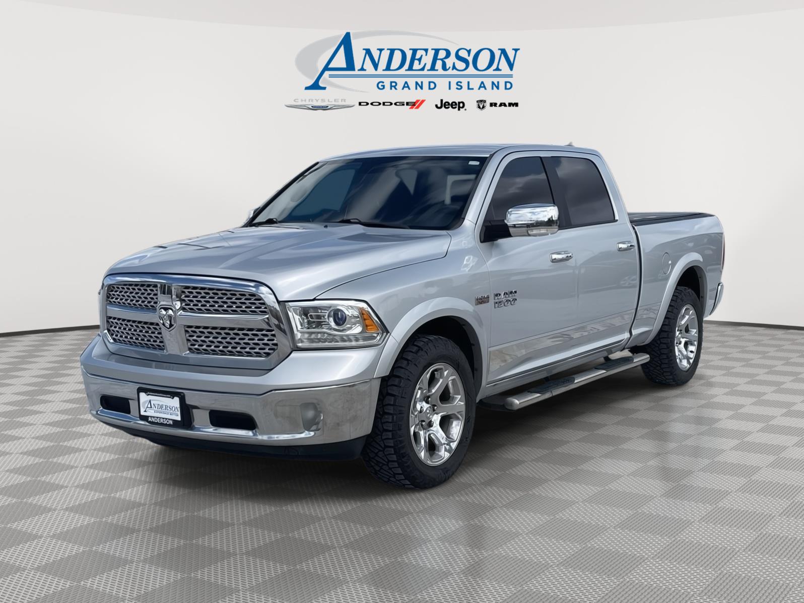 2017 RAM 1500 Pickup Laramie