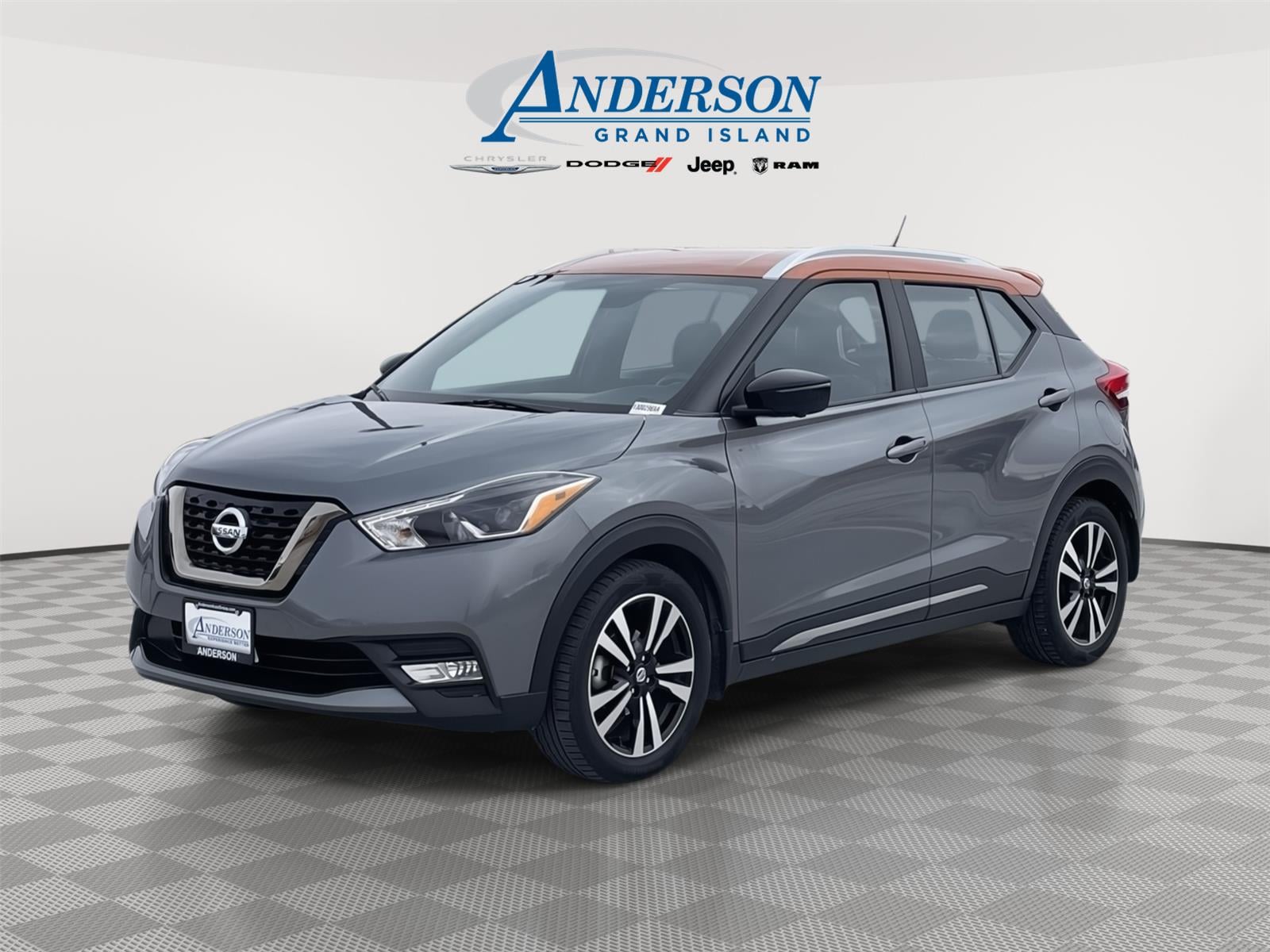 2019 Nissan Kicks SR
