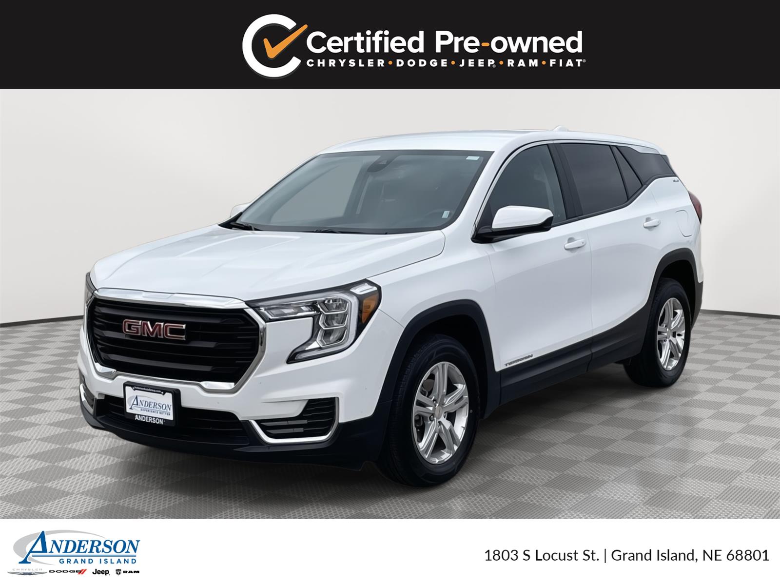 2024 GMC Terrain SLE's photo