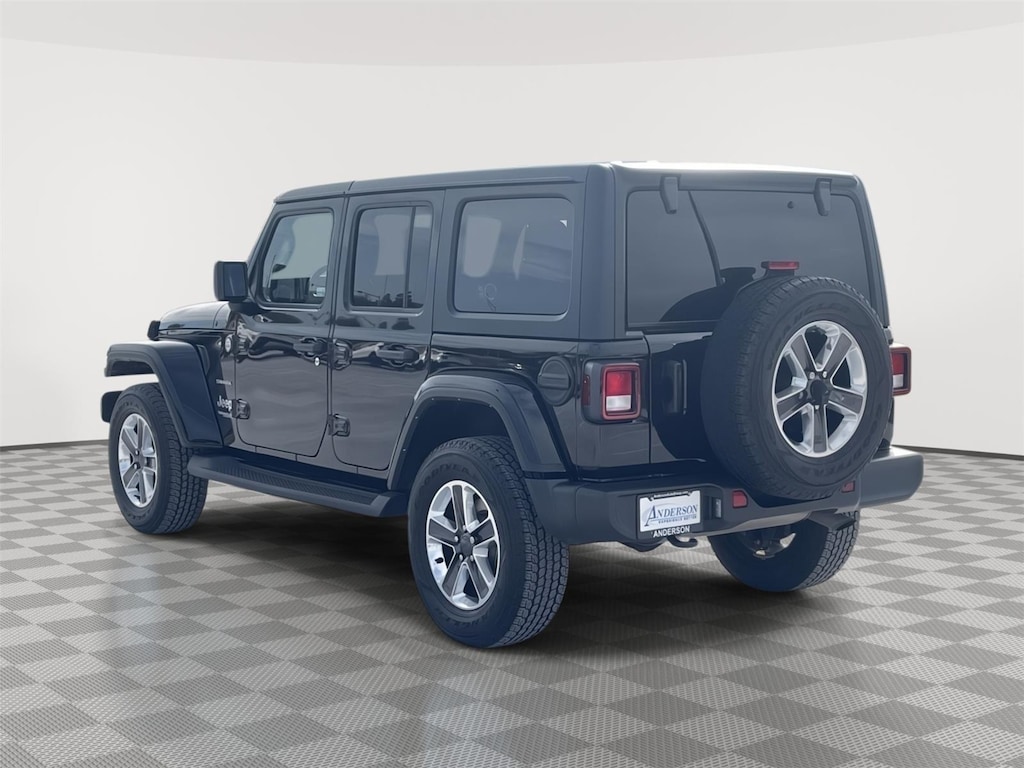 Used 2021 Jeep Wrangler Unlimited Sahara SUV