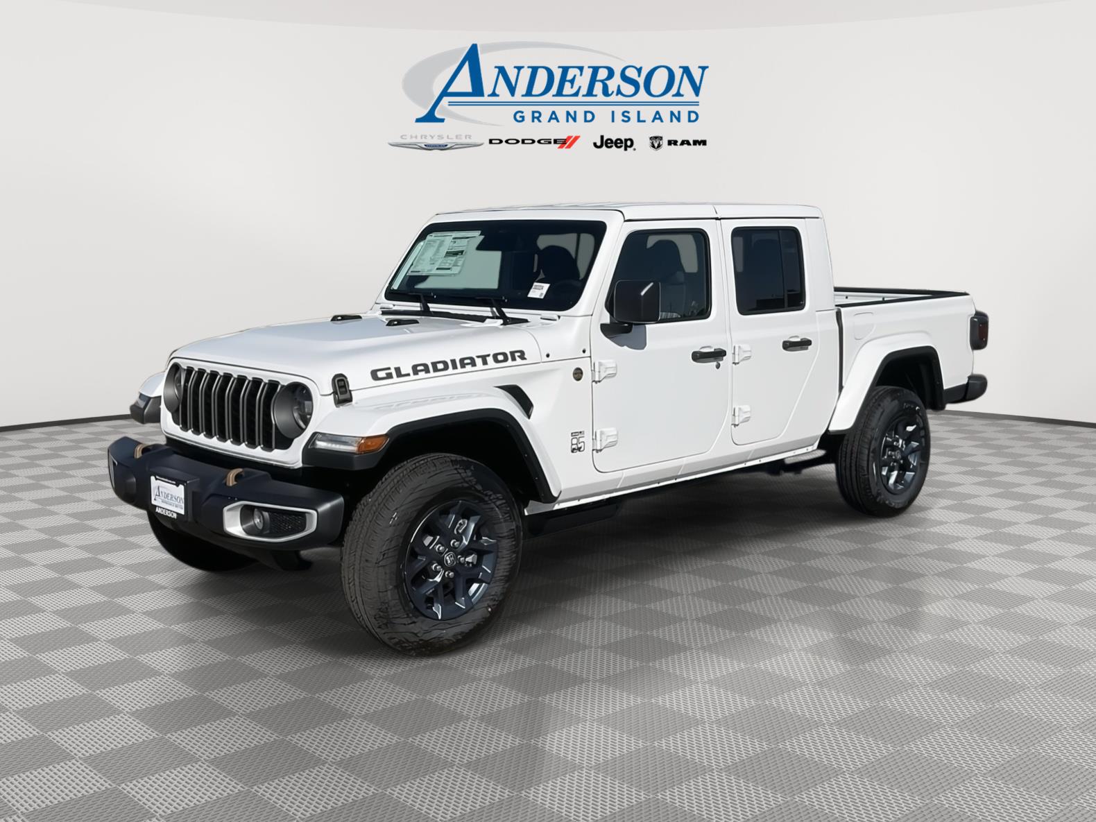 2026 Jeep Gladiator 85th Anniversary Edition Auto's photo