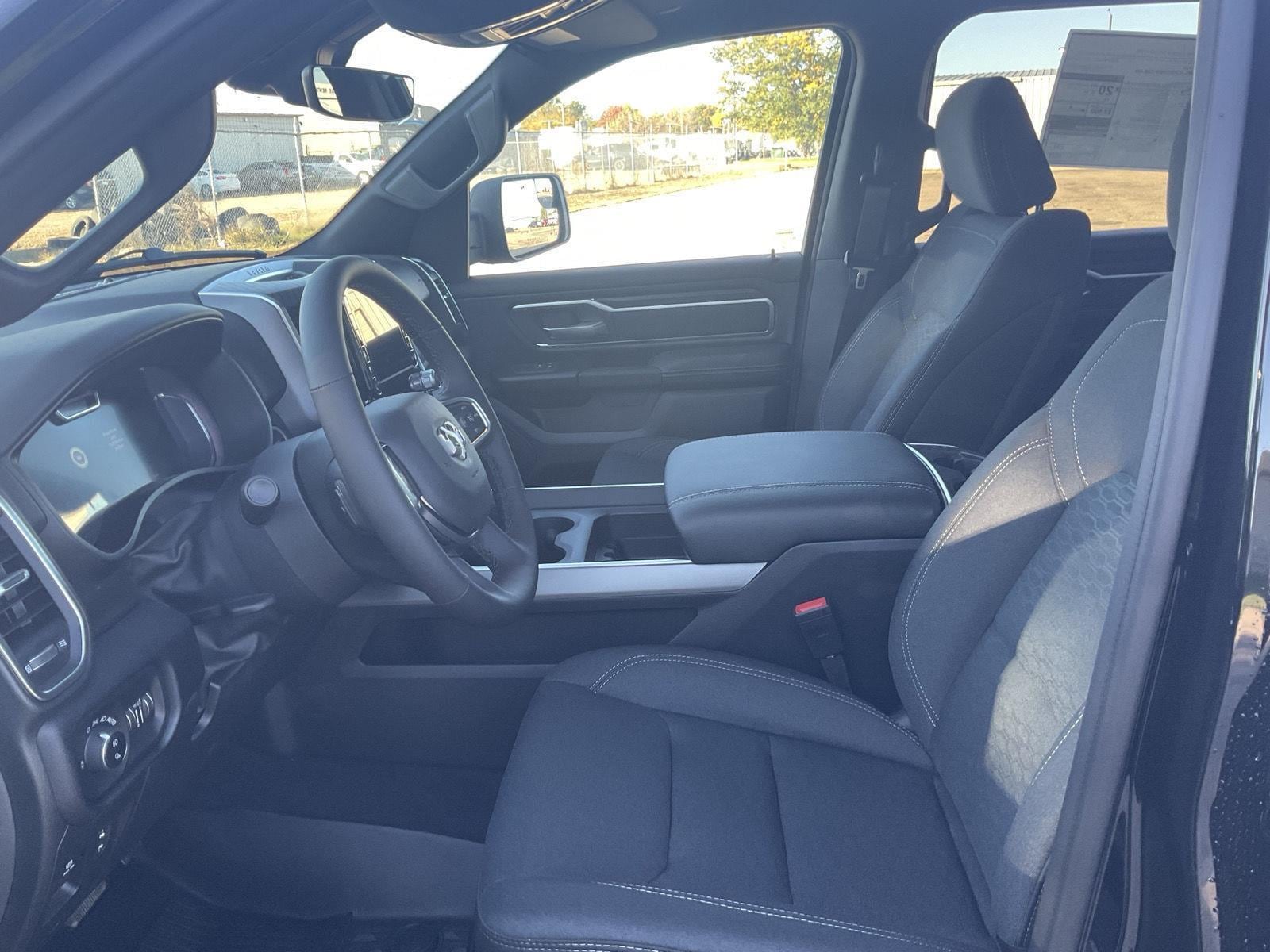 2026 RAM 1500 Big Horn/Lone Star - Photo 16