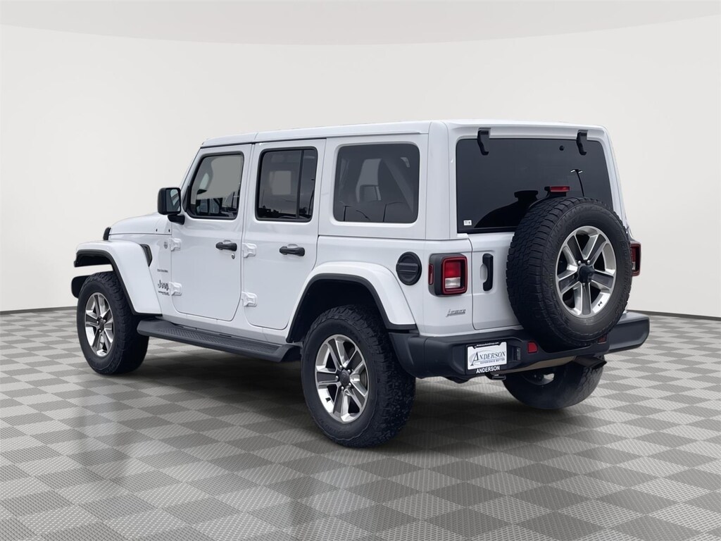 Used 2021 Jeep Wrangler Unlimited Sahara SUV