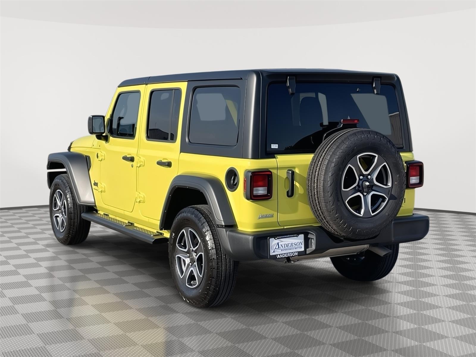 2024 Jeep Wrangler Sport S photo 4