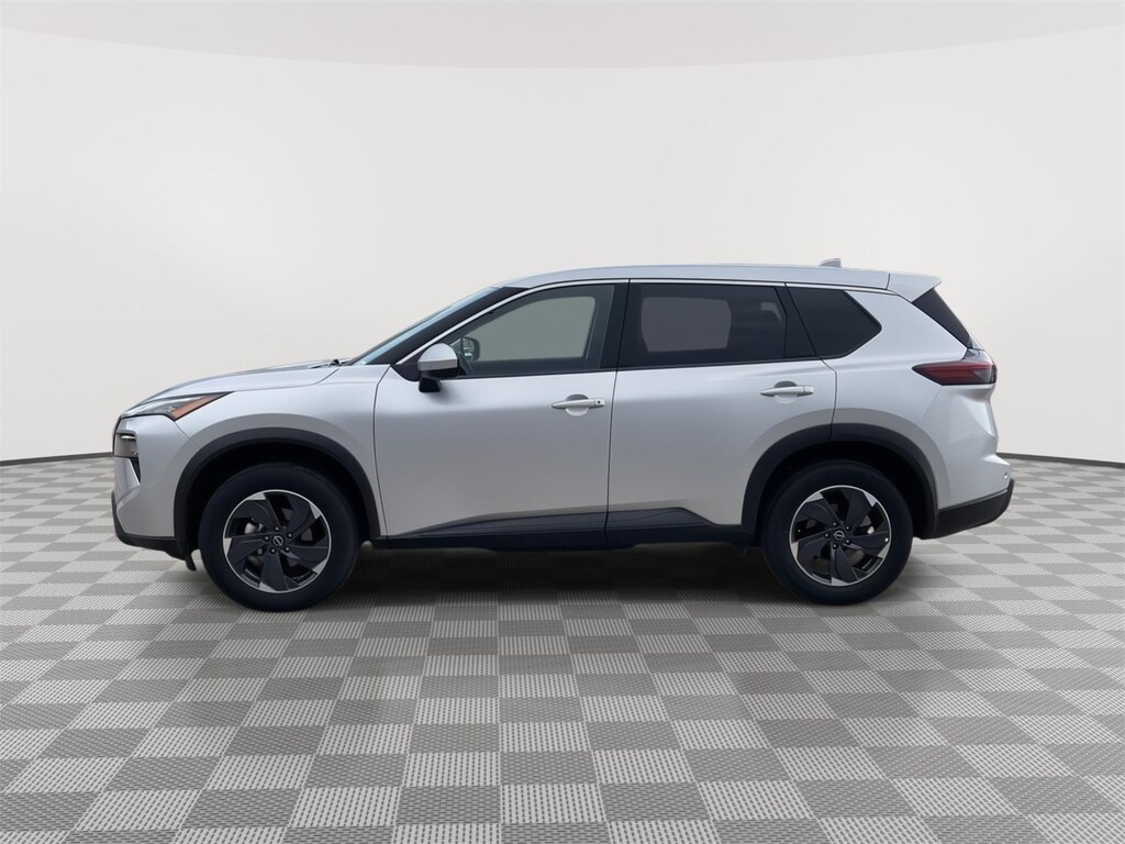 Used 2025 Nissan Rogue SV SUV