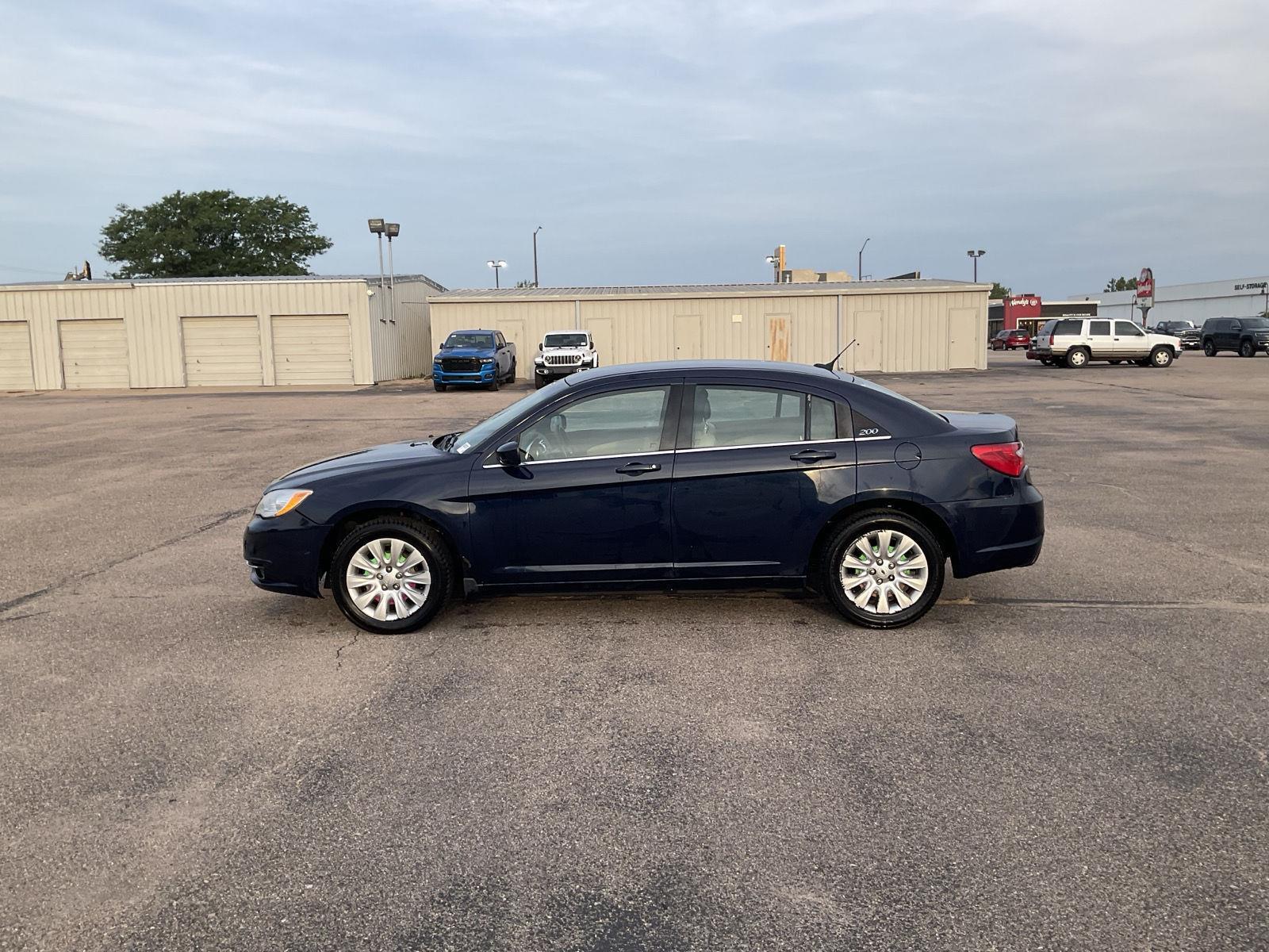 Used 2014 Chrysler 200 LX with VIN 1C3CCBAB5EN121721 for sale in Kansas City