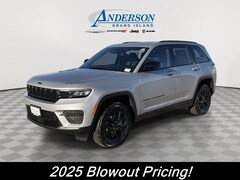 2025 Jeep Grand Cherokee Laredo Sport Utility