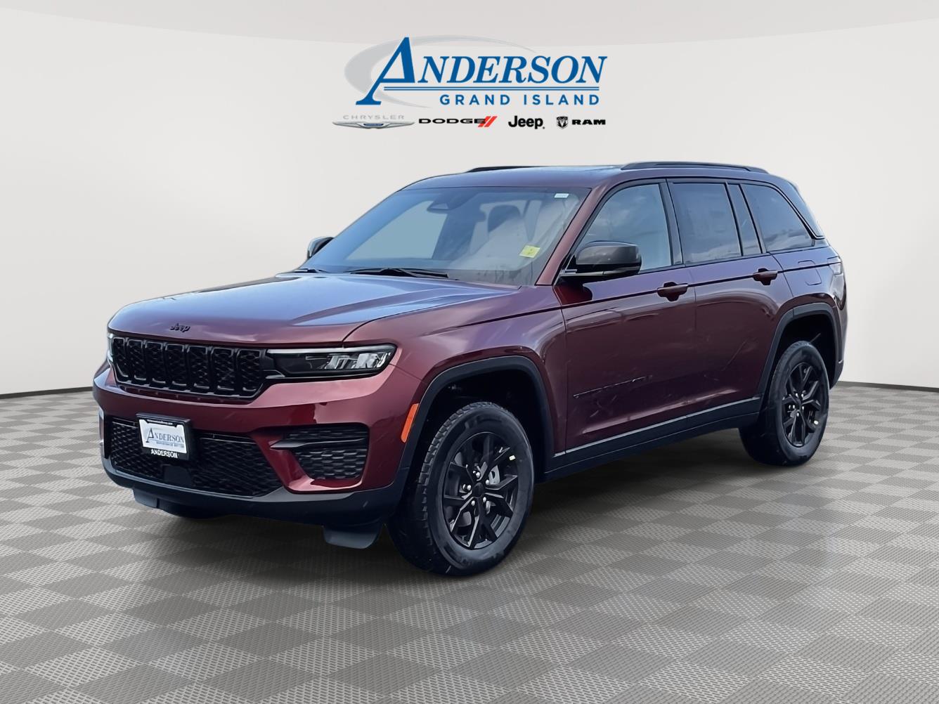 2025 Jeep Grand Cherokee Laredo