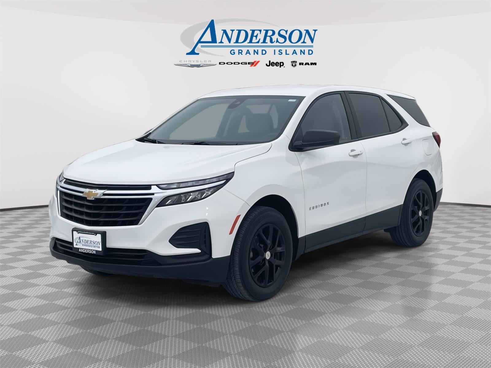 2022 Chevrolet Equinox LS's photo