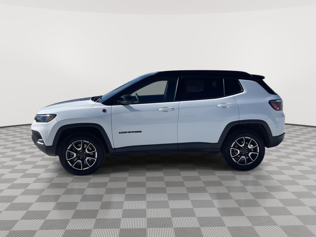 Used 2025 Jeep Compass Trailhawk SUV