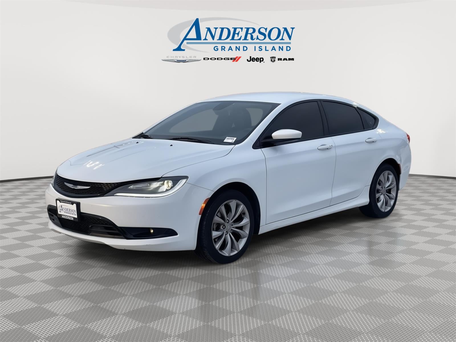 2015 Chrysler 200 S