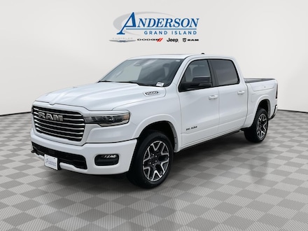2026 Ram 1500 LARAMIE CREW CAB 4X4 5'7 BOX Pickup