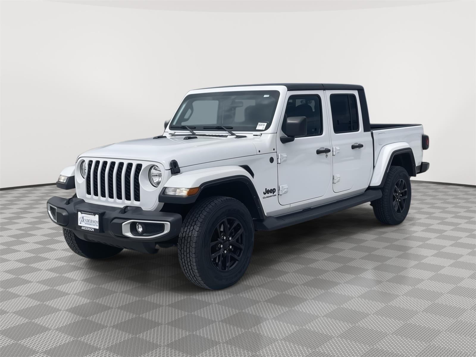 2022 Jeep Gladiator Sport S's photo