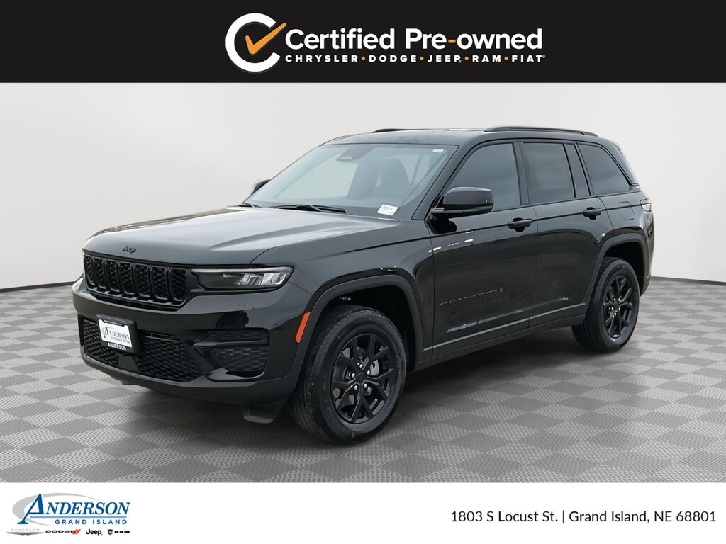 Used 2025 Jeep Grand Cherokee Laredo SUV