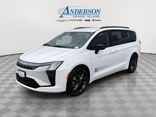 2027 Chrysler Pacifica SELECT Passenger Van