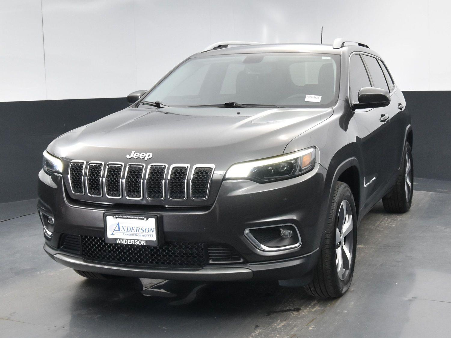 Used 2020 Jeep Cherokee Limited with VIN 1C4PJMDX8LD605102 for sale in Grand Island, NE