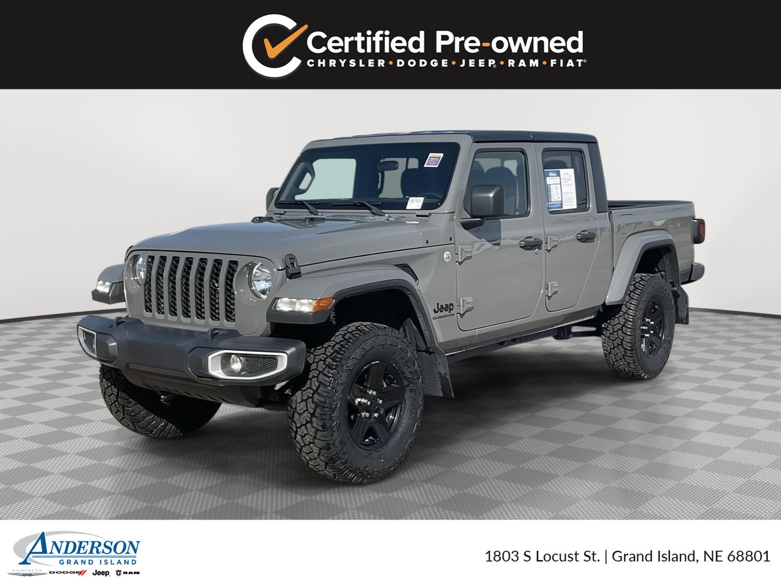2021 Jeep Gladiator Sport S's photo