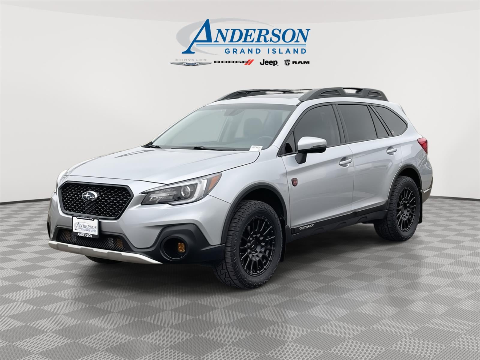 2019 Subaru Outback Limited's photo