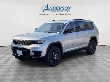 2025 Jeep Grand Cherokee L Laredo Sport Utility