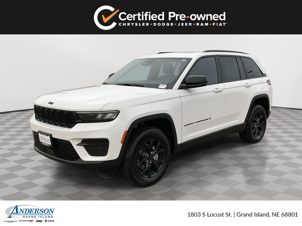 Used 2025 Jeep Grand Cherokee Laredo SUV