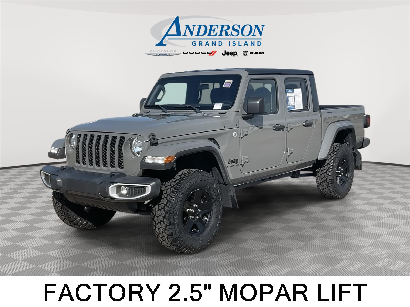 2021 Jeep Gladiator Sport S's photo