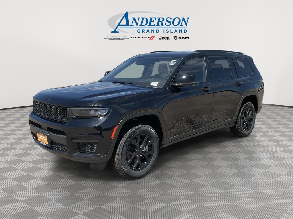 Used 2025 Jeep Grand Cherokee L Laredo SUV