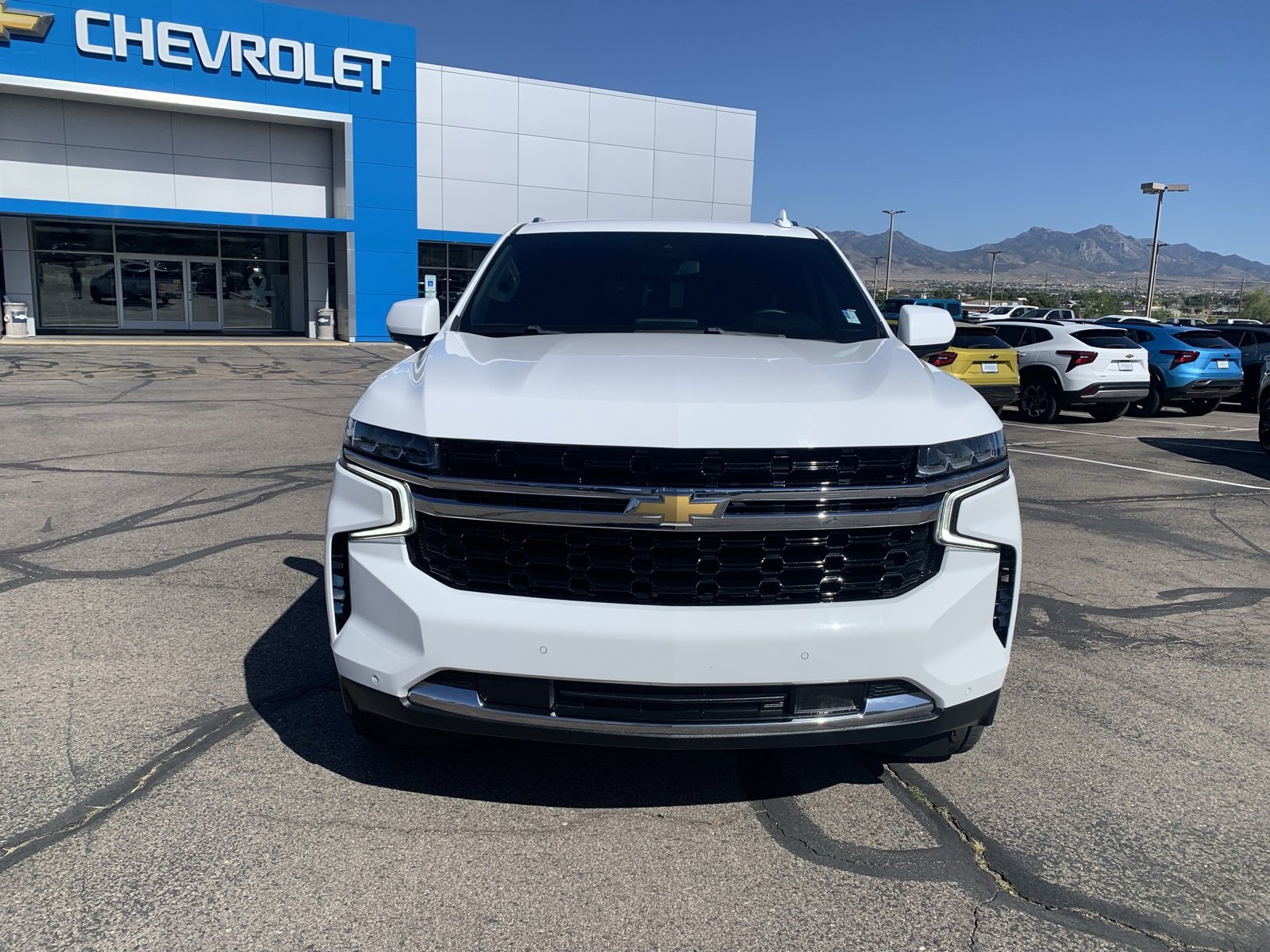 Used 2023 Chevrolet Suburban LS with VIN 1GNSKBKD7PR111804 for sale in Kingman, AZ