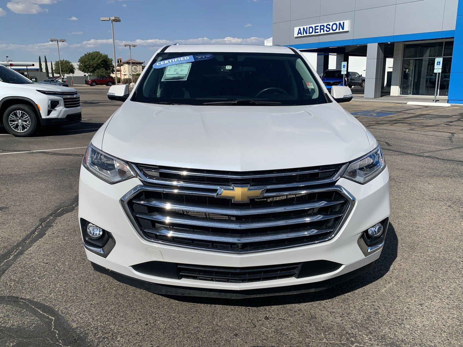 Used 2020 Chevrolet Traverse High Country with VIN 1GNERNKW8LJ139356 for sale in Kingman, AZ