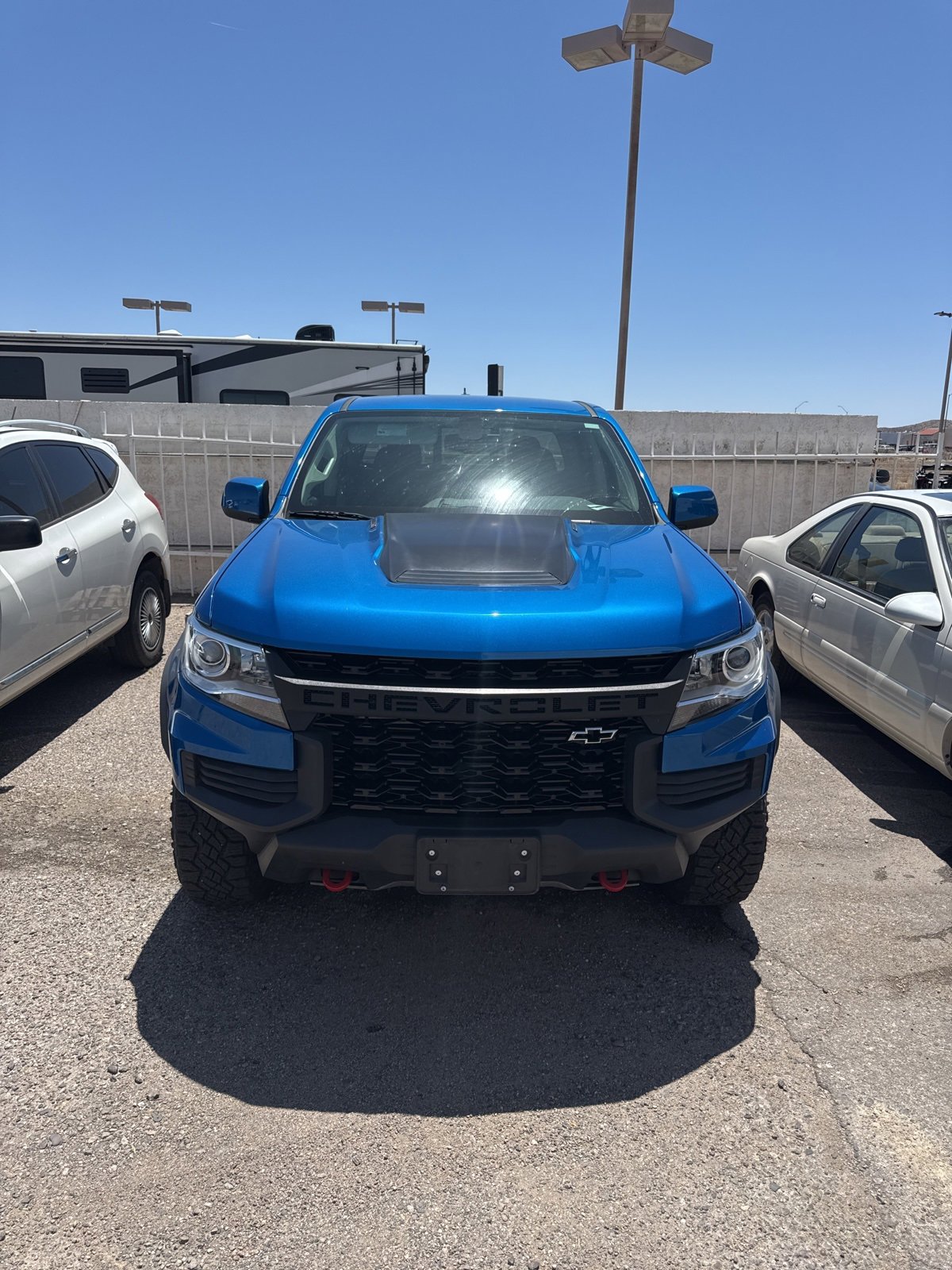 Used 2022 Chevrolet Colorado ZR2 with VIN 1GCPTEE17N1179451 for sale in Kingman, AZ