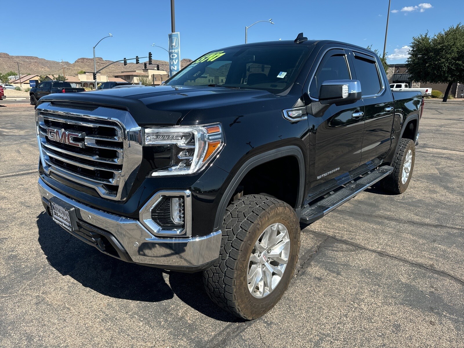 Used 2022 GMC Sierra 1500 Limited SLT with VIN 1GTU9DED0NZ134892 for sale in Kingman, AZ