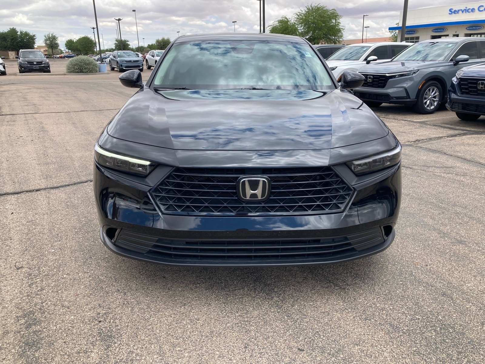 Used 2023 Honda Accord EX with VIN 1HGCY1F31PA013925 for sale in Kingman, AZ