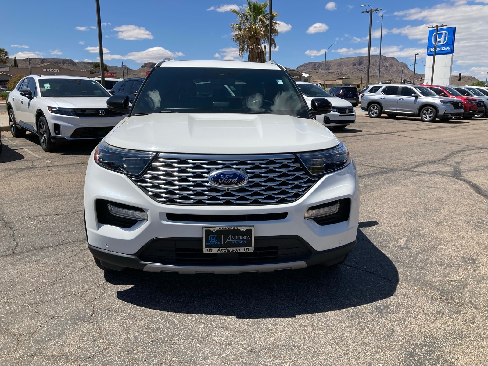 Used 2020 Ford Explorer Platinum with VIN 1FM5K8HC1LGA40270 for sale in Kingman, AZ