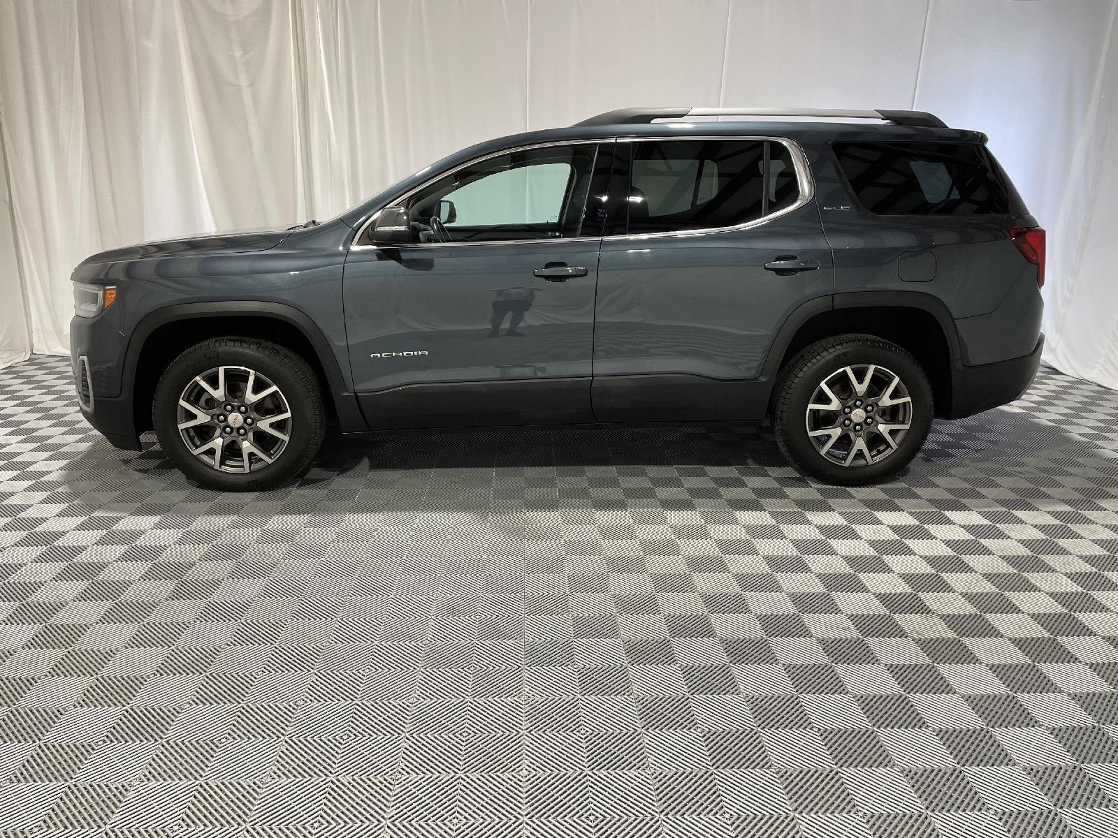 Used 2020 GMC Acadia SLE with VIN 1GKKNRLS6LZ207363 for sale in Kansas City