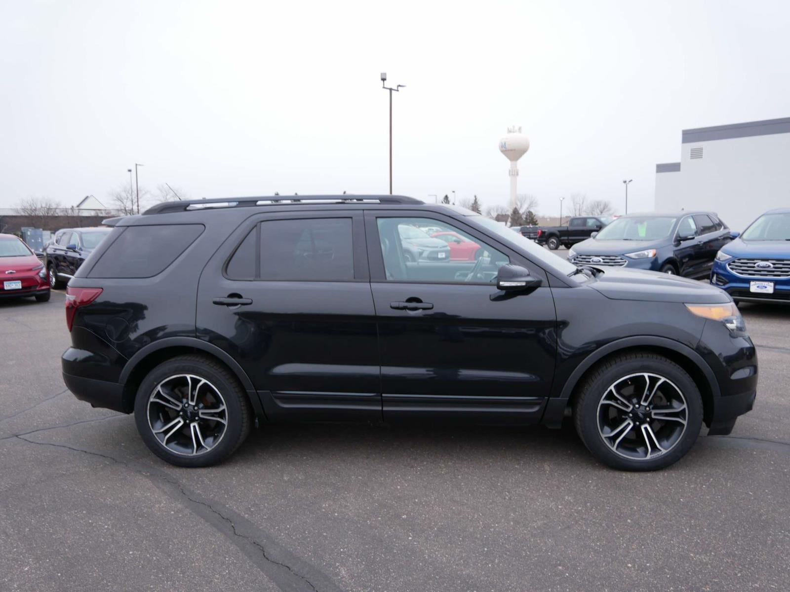 Used 2015 Ford Explorer Sport with VIN 1FM5K8GT8FGB28898 for sale in Branch, Minnesota
