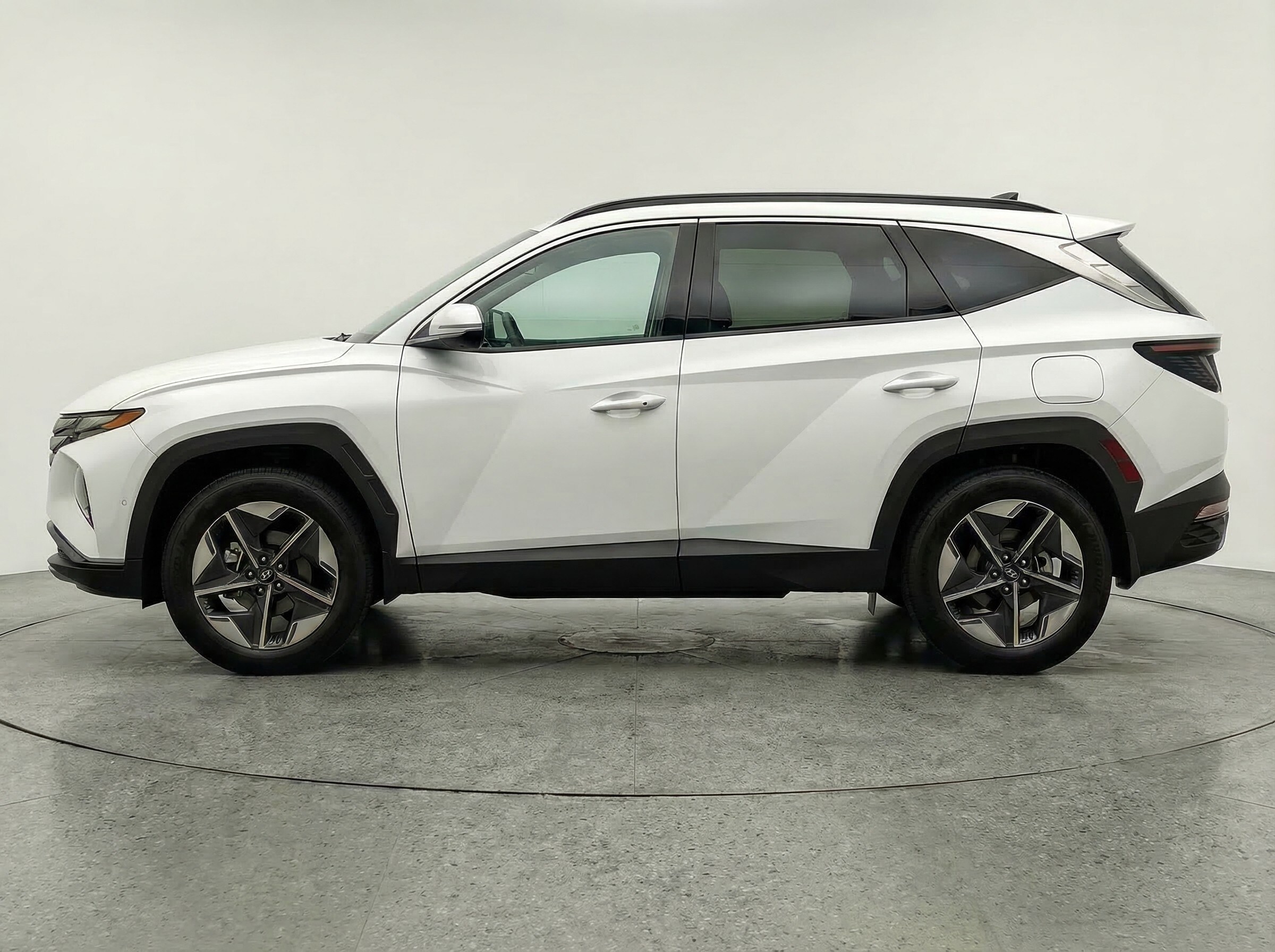 Thumbnail: 2026 Hyundai Tucson - 4