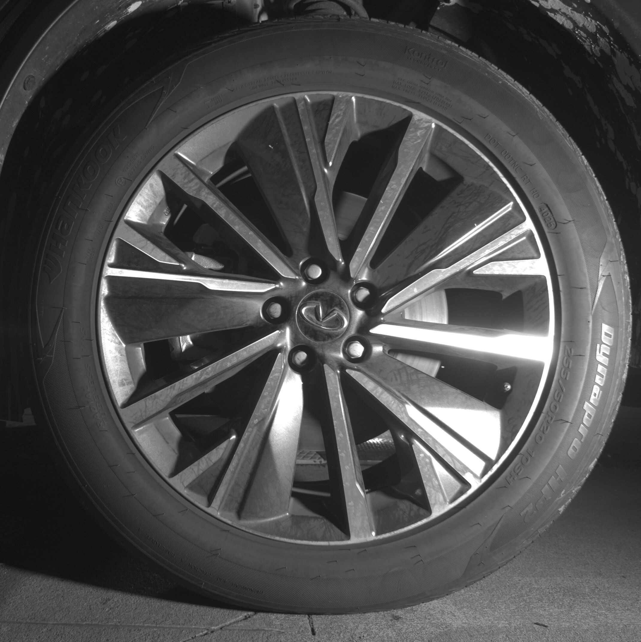 Thumbnail: 2026 INFINITI QX60 - 9