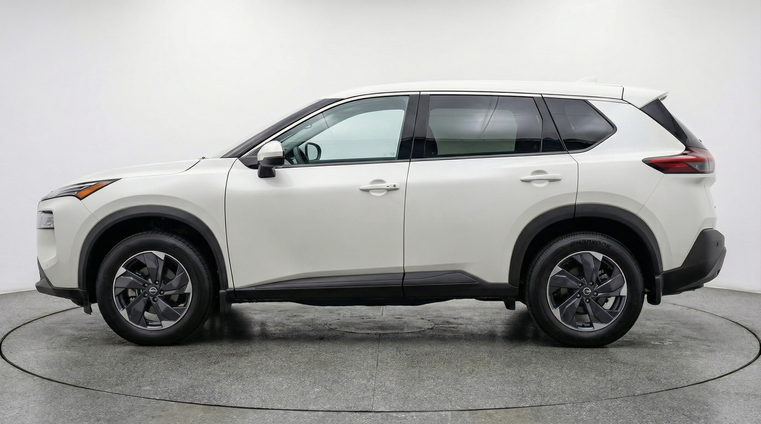 Thumbnail: 2026 Nissan Rogue - 4