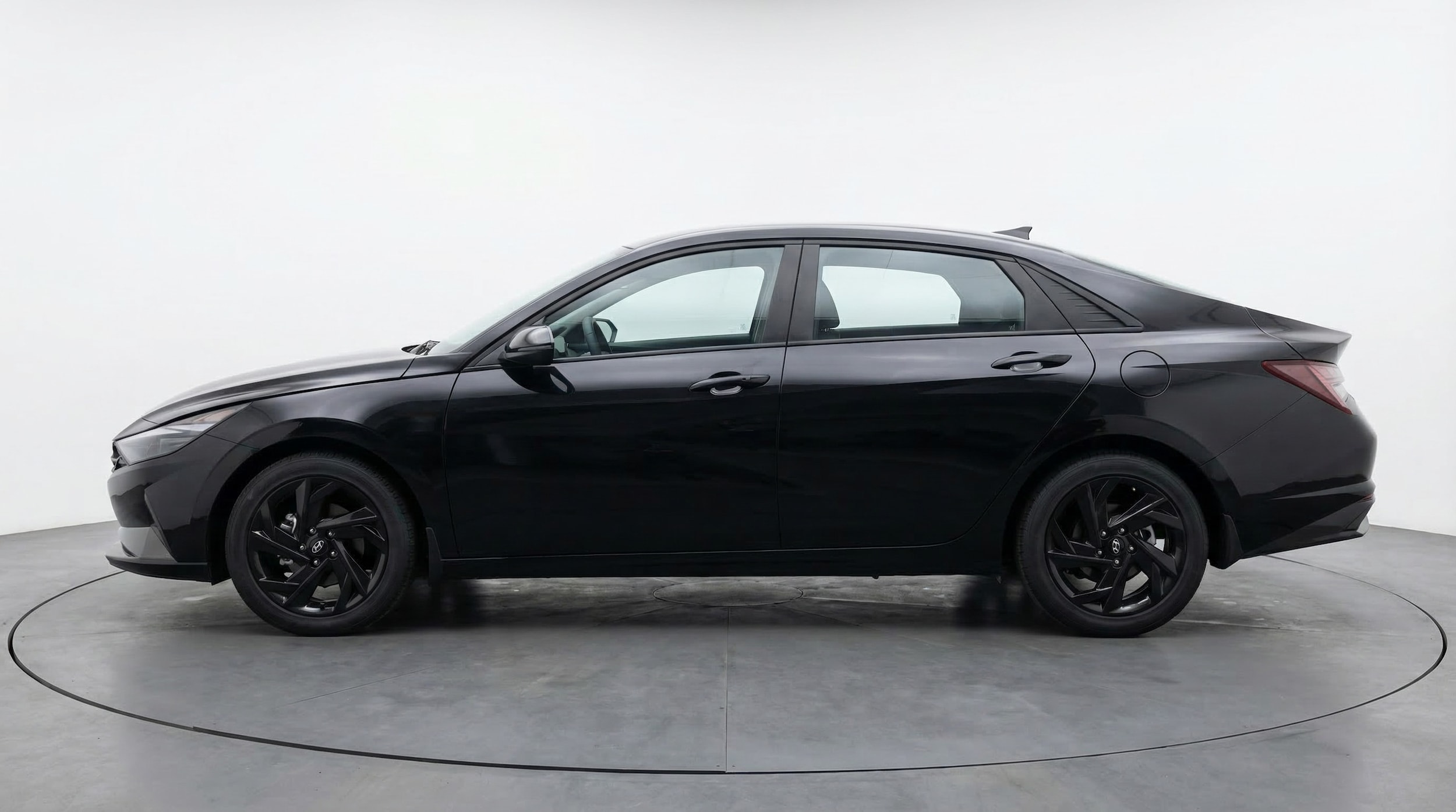 Thumbnail: 2026 Hyundai Elantra - 4