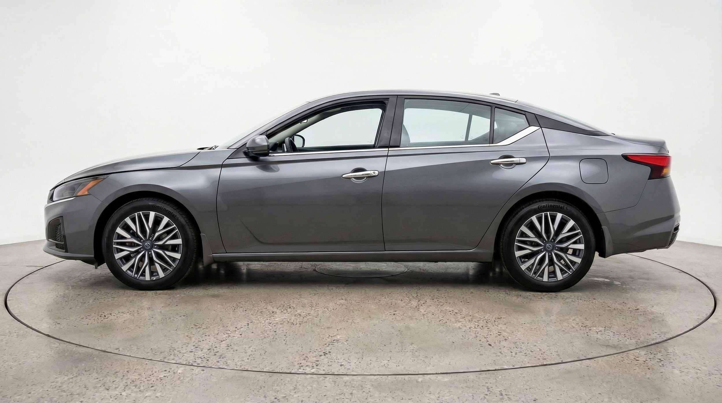 Thumbnail: 2025 Nissan Altima - 4