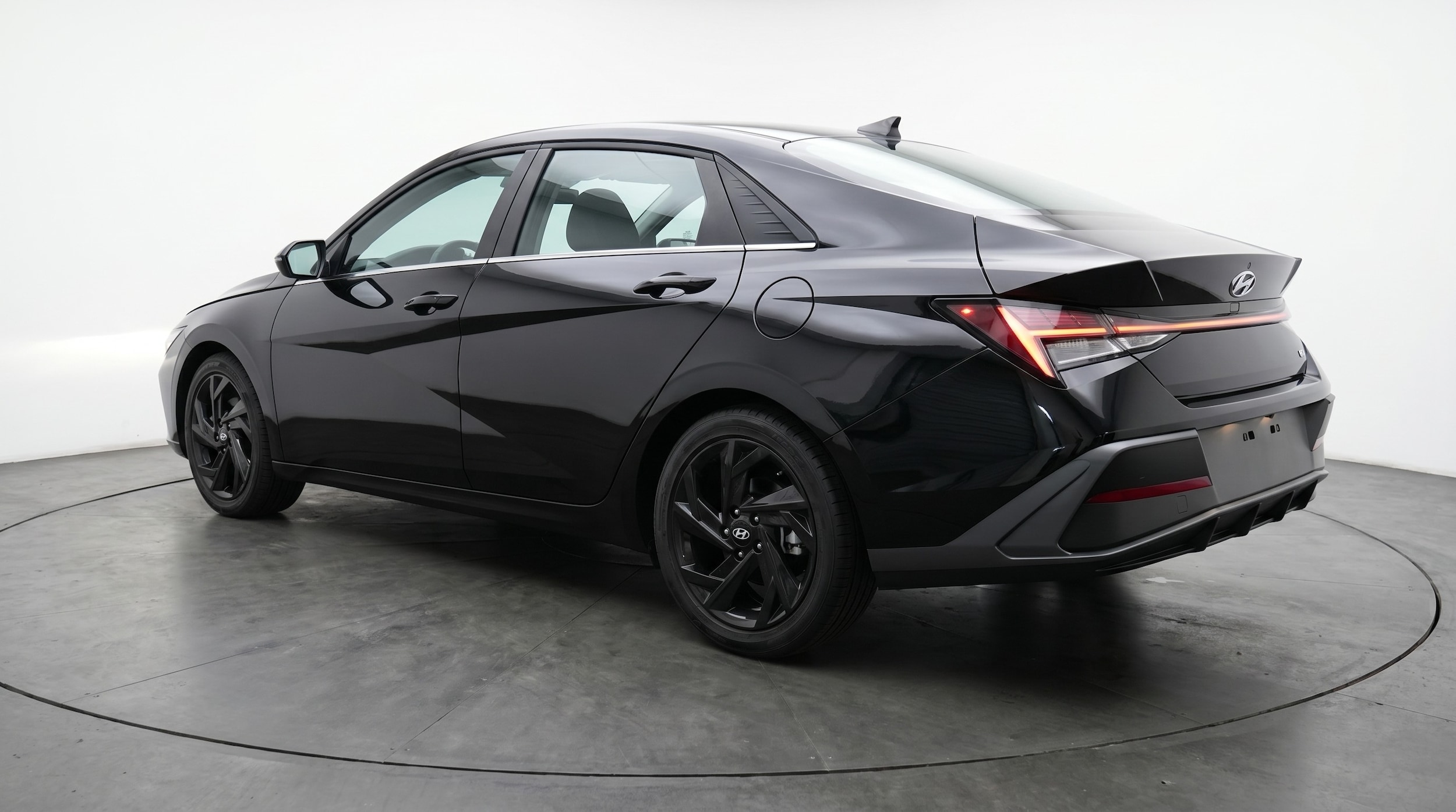 Thumbnail: 2026 Hyundai Elantra - 5