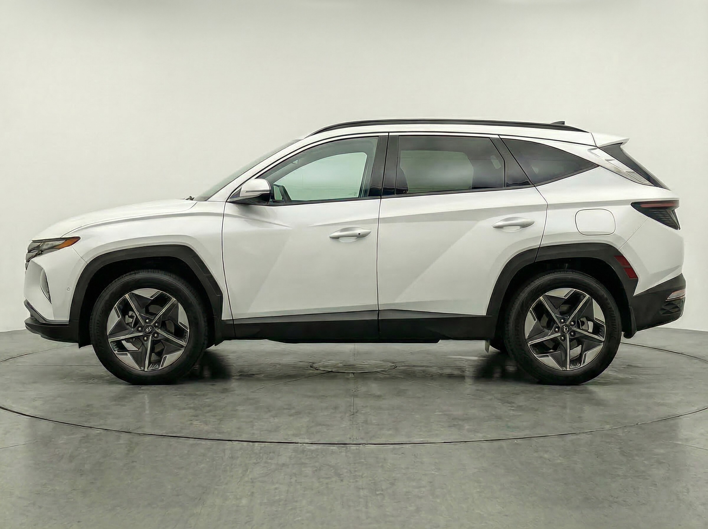 Thumbnail: 2026 Hyundai Tucson - 4
