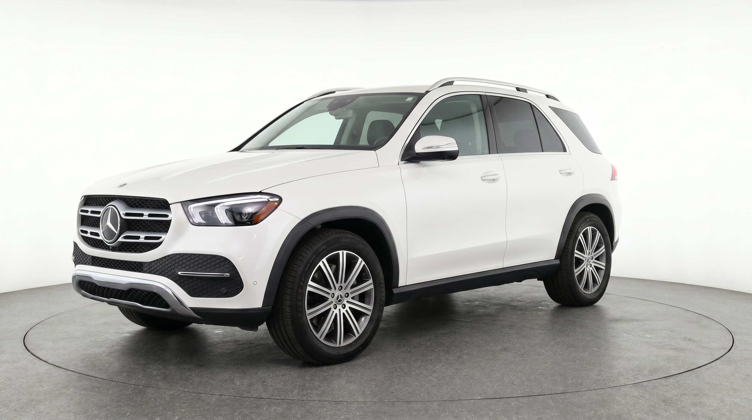 Thumbnail: 2026 Mercedes-Benz GLE - 3