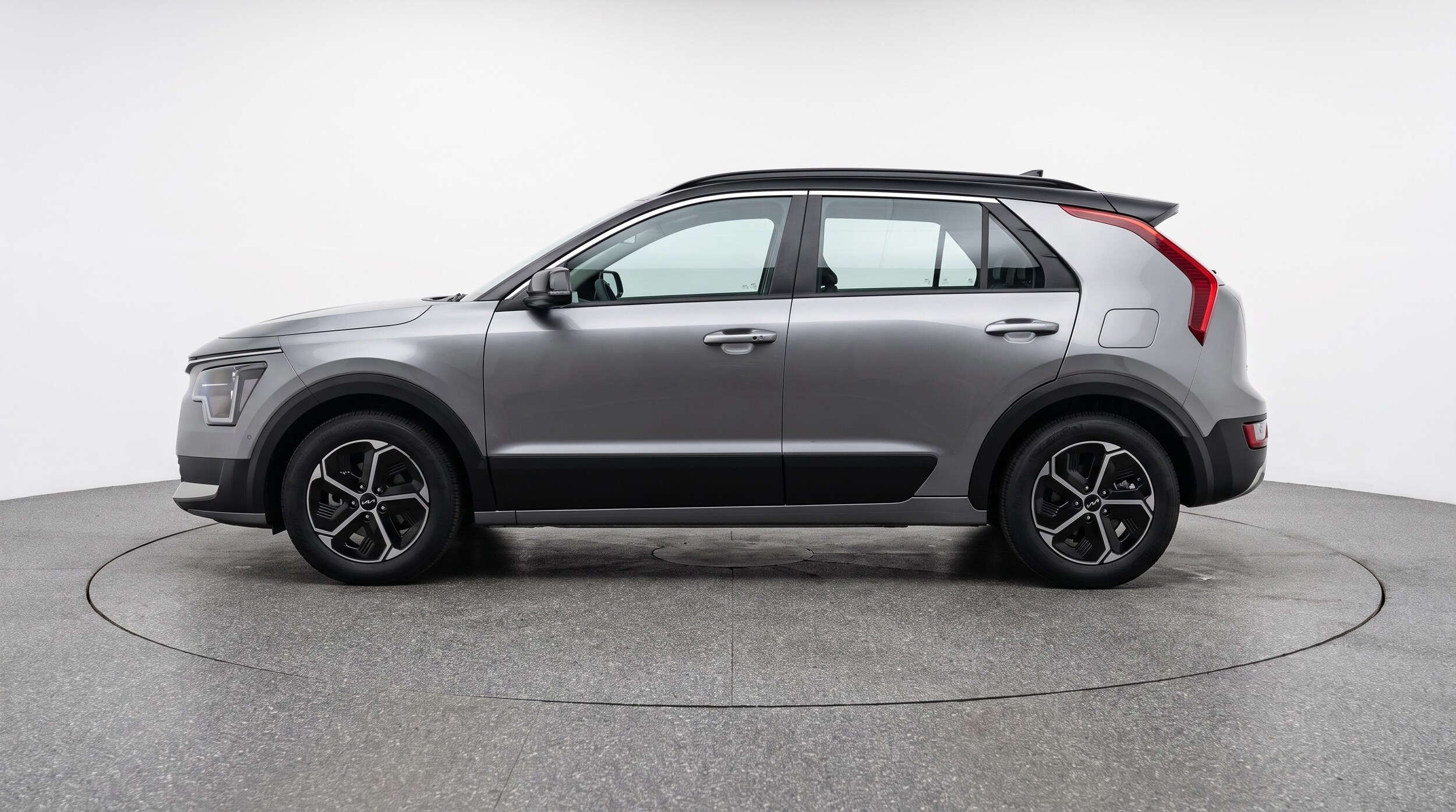 Thumbnail: 2026 Kia Niro - 4