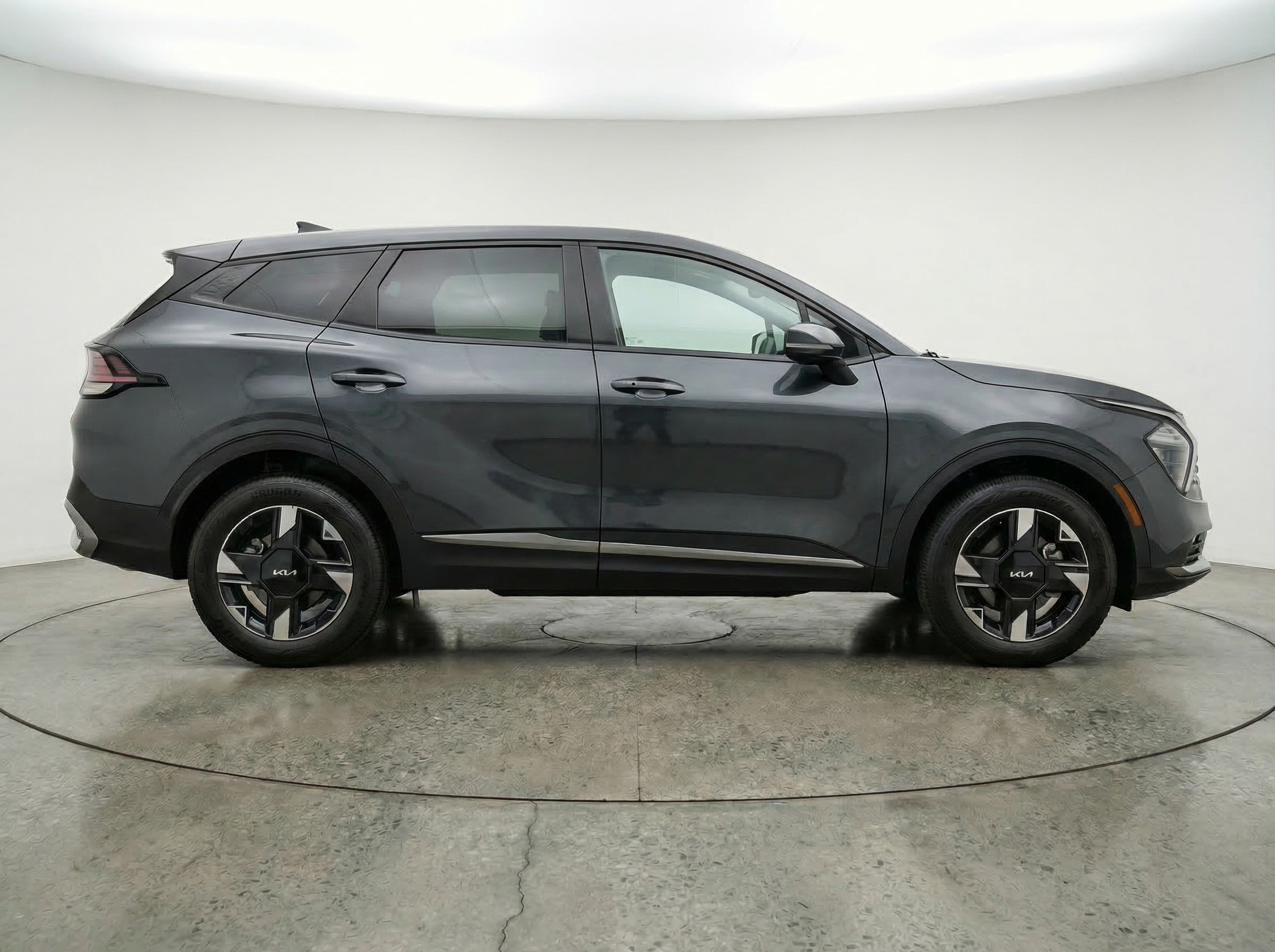 Thumbnail: 2026 Kia Sportage - 8