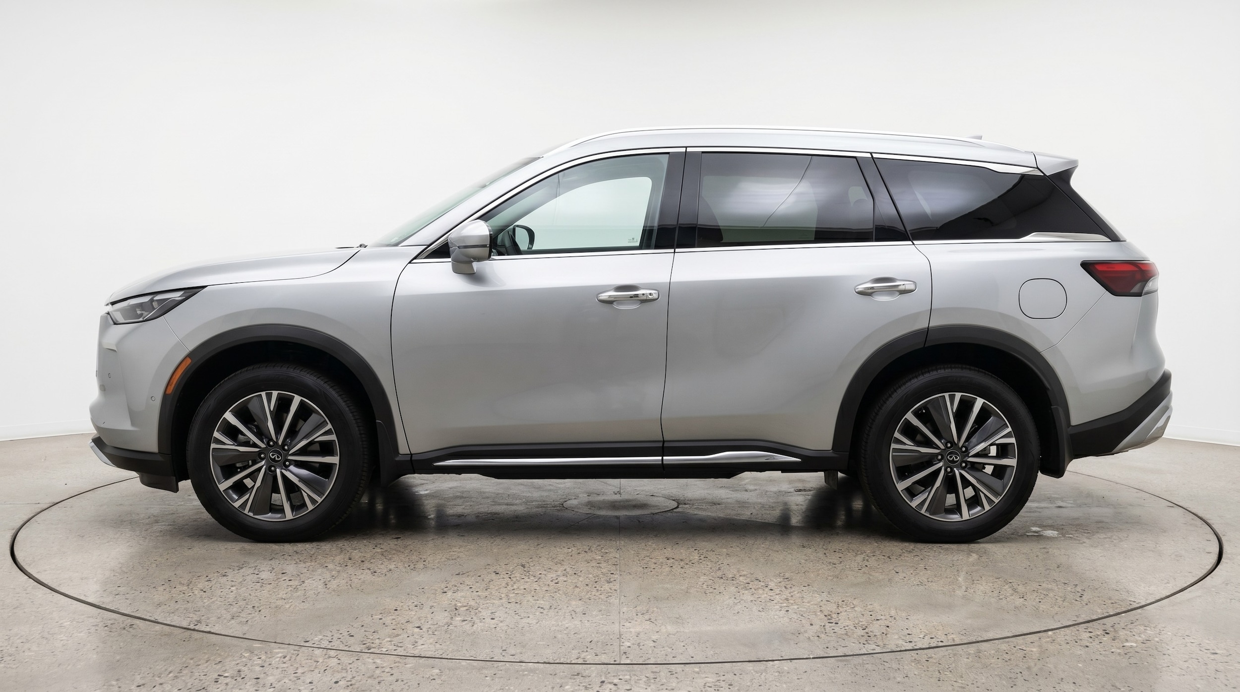 Thumbnail: 2026 INFINITI QX60 - 4