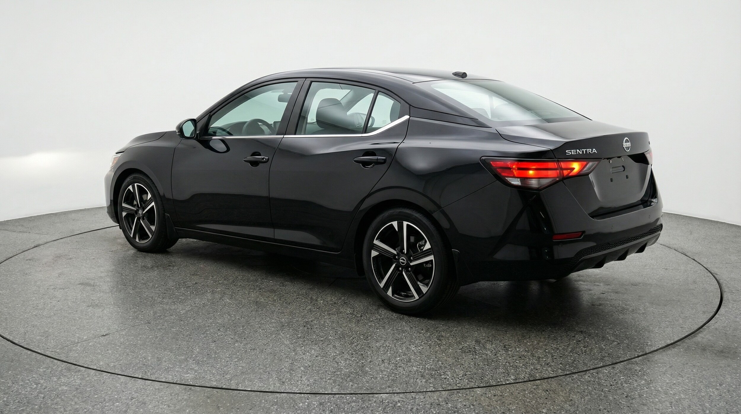 Thumbnail: 2025 Nissan Sentra - 5