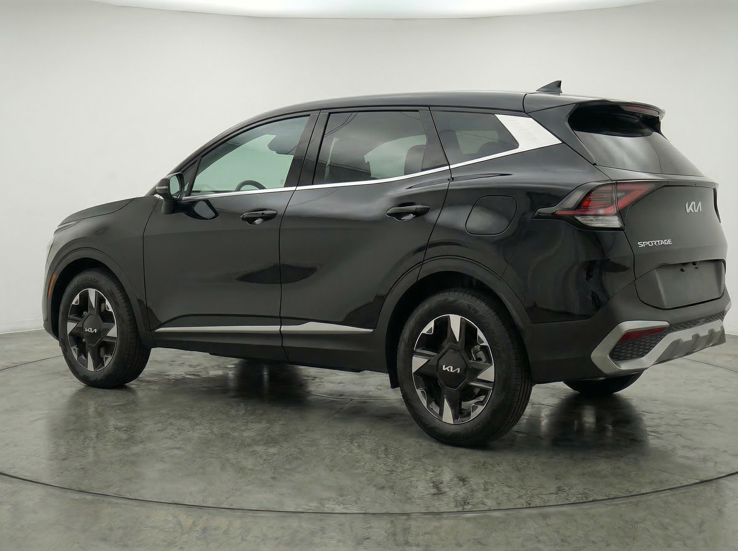 Thumbnail: 2026 Kia Sportage - 5
